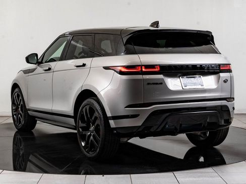 Used 2023 Land Rover Range Rover Evoque R-Dynamic SE image 6