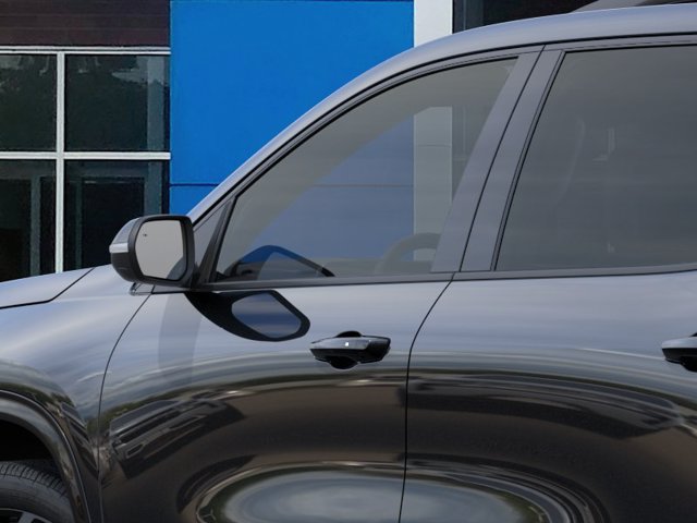 New 2027 Chevrolet Traverse RS w/ LPO, Floor Liner Package FWD image 12