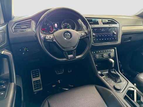 Used 2021 Volkswagen Tiguan SE R-Line AWD/4WD image 23