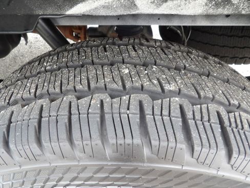 Used 2024 Ford Transit 250 w/ Exterior Upgrade Package image 50