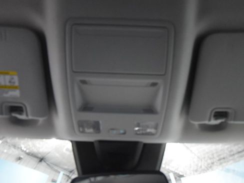 Used 2024 Ford Ranger XLT w/ Trailer Tow Package image 19