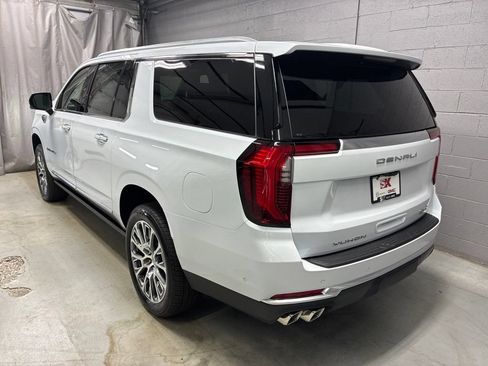New 2026 GMC Yukon XL Denali w/ Denali Reserve Package AWD/4WD image 39