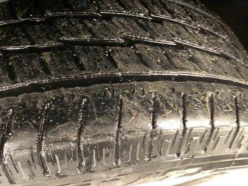 Used 2018 Chevrolet Silverado 1500 LT w/ All Star Edition image 28