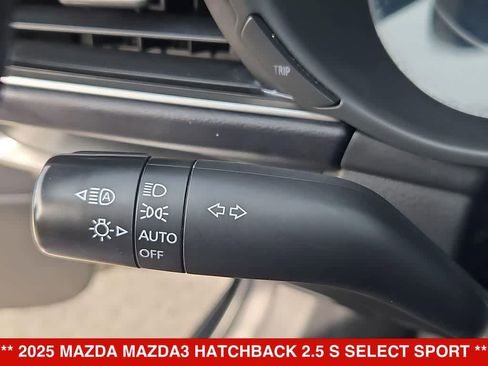Used 2025 MAZDA MAZDA3 s Sport FWD image 27