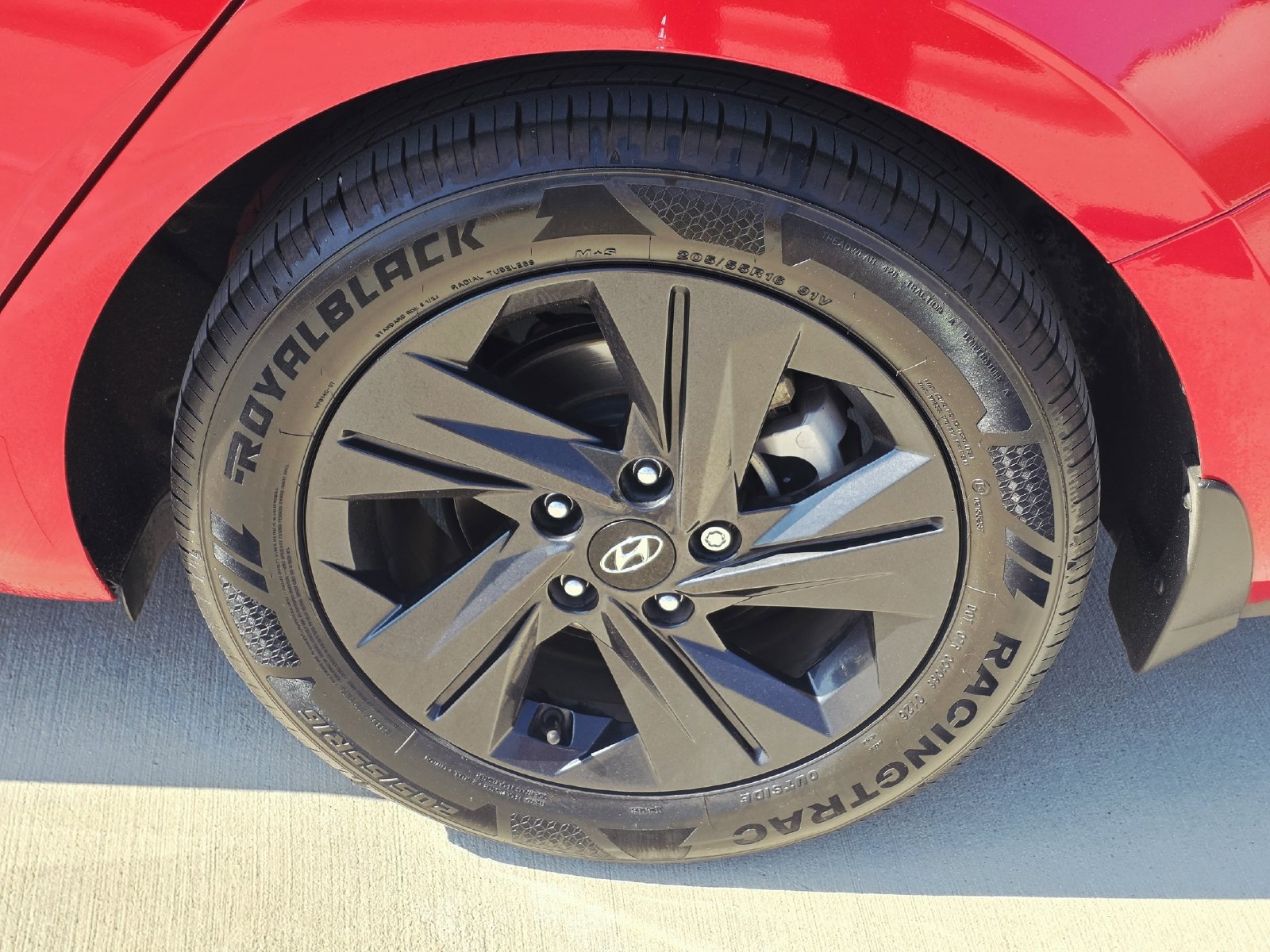 Used 2022 Hyundai Elantra SEL FWD image 10