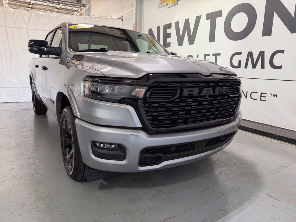 Used 2025 RAM 1500 Big Horn AWD/4WD image 37