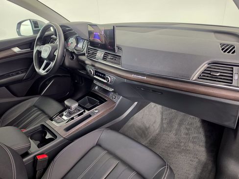 Certified 2023 Audi Q5 2.0T Premium w/ Convenience Package AWD/4WD image 47