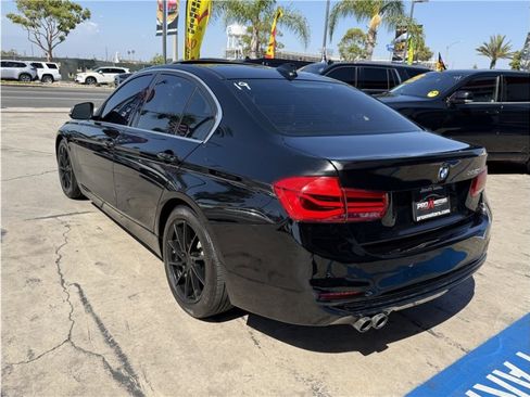 Used 2017 BMW 330i Sedan RWD image 4