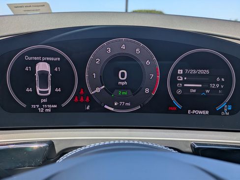 New 2025 Porsche Cayenne E-Hybrid image 16