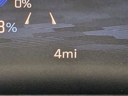 New 2026 Chevrolet Equinox EV LT image 10