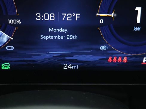 Used 2024 Chevrolet Blazer EV LT image 14