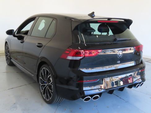 New 2026 Volkswagen Golf image 7