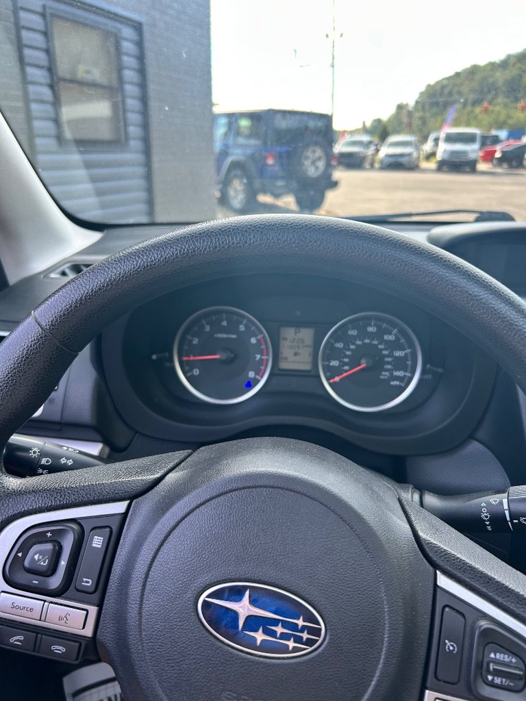 Used 2017 Subaru Forester 2.5i Premium w/ All-Weather Package AWD/4WD image 9