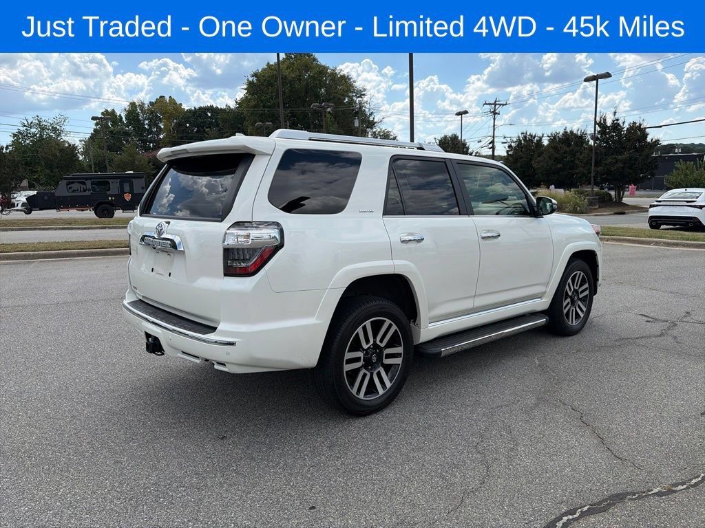 Used 2022 Toyota 4Runner Limited AWD/4WD image 4