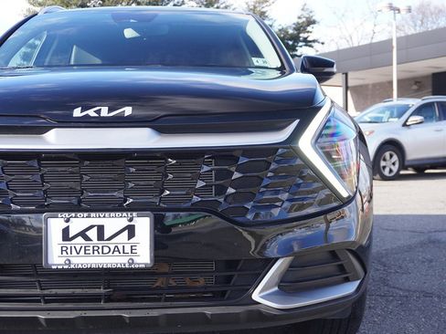 Used 2025 Kia Sportage EX image 15