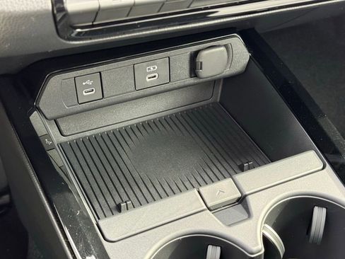 New 2026 Toyota Prius Limited image 28