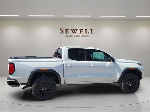 New 2026 GMC Canyon Elevation w/ Convenience Package image 6