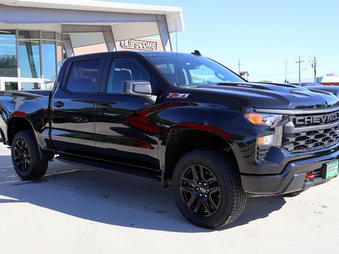 Used 2025 Chevrolet Silverado 1500 Custom Trail Boss image 7