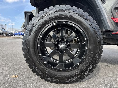 Used 2019 Jeep Wrangler Unlimited Rubicon image 13
