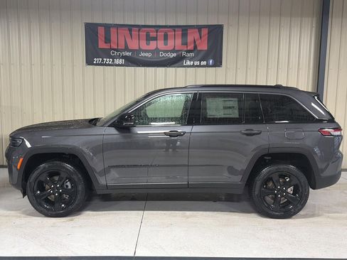 New 2026 Jeep Grand Cherokee Limited w/ Limited Altitude Package image 2