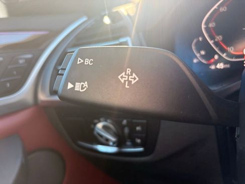 Used 2023 BMW X4 xDrive30i w/ Convenience Package image 33