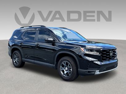 Used 2025 Honda Pilot TrailSport