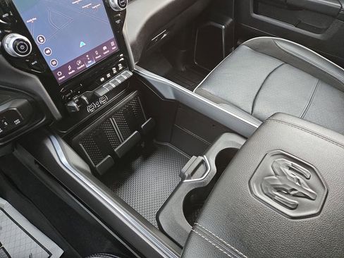 Used 2025 RAM 2500 Laramie image 26