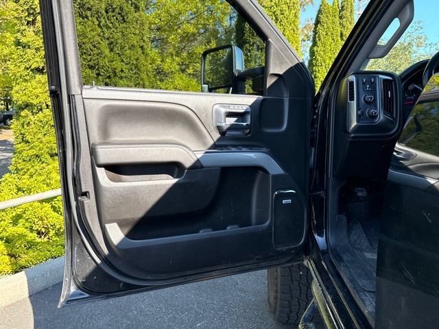 Used 2018 Chevrolet Silverado 3500 LTZ w/ Duramax Plus Package AWD/4WD image 14