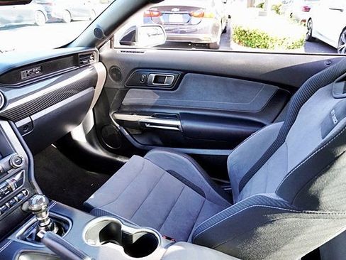 Used 2020 Ford Mustang Shelby GT350 w/ Technology Package RWD image 24