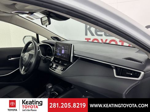Used 2024 Toyota Corolla XLE image 22