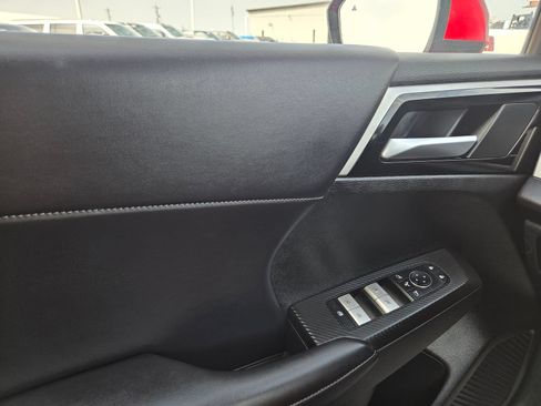 Used 2024 Mitsubishi Outlander SE Black Edition AWD/4WD image 44