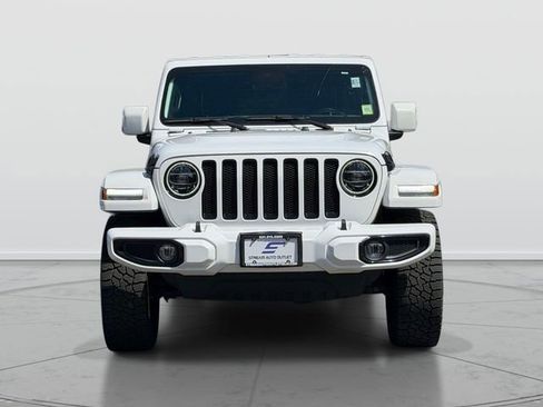 Used 2022 Jeep Wrangler Unlimited Sahara AWD/4WD image 2