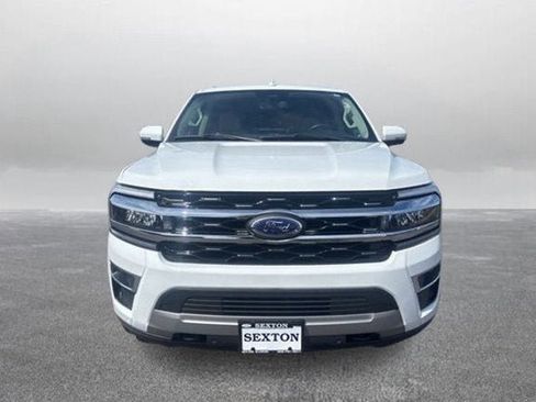 Certified 2022 Ford Expedition Max Limited AWD/4WD image 4