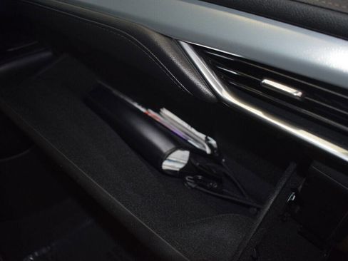 Used 2020 Cadillac XT4 Premium Luxury image 44