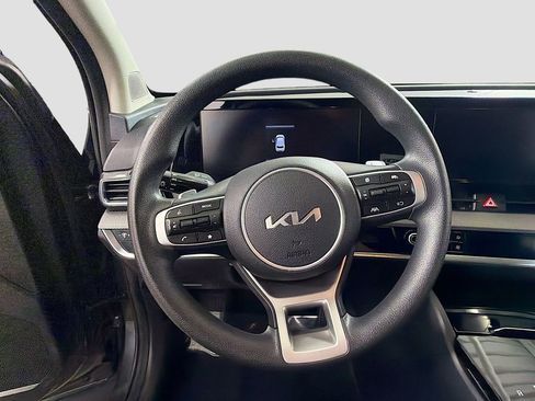 Used 2023 Kia Sportage LX AWD/4WD image 13