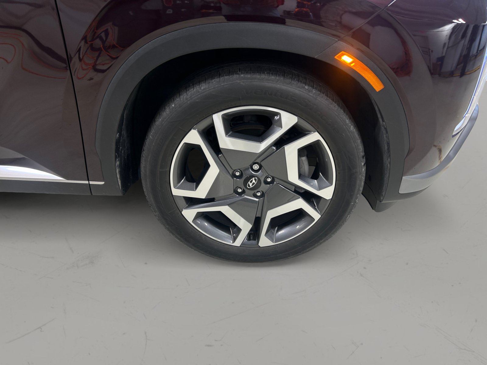 Used 2023 Hyundai Palisade Limited FWD image 8