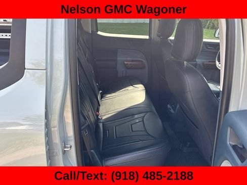 Used 2024 Ford Maverick Lariat w/ FX4 Off-Road Package AWD/4WD image 18