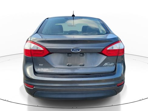 Used 2016 Ford Fiesta SE FWD image 5