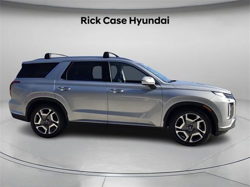 Certified 2023 Hyundai Palisade Limited image 4