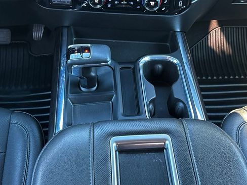 Used 2022 Chevrolet Silverado 1500 LTZ image 28