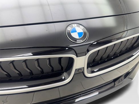 Used 2025 BMW 230i Coupe w/ M Sport Package image 25