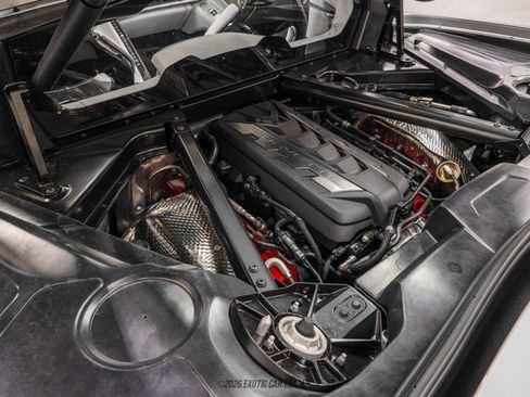 Used 2020 Chevrolet Corvette Stingray Premium Cpe w/ 3LT Preferred Equipment Group RWD image 23