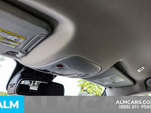 Used 2023 Jeep Renegade Trailhawk image 52