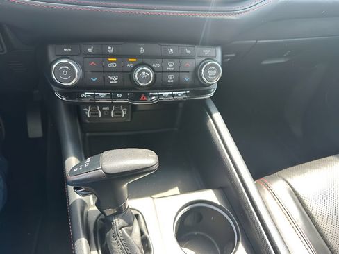 Used 2024 Dodge Durango GT AWD/4WD image 22
