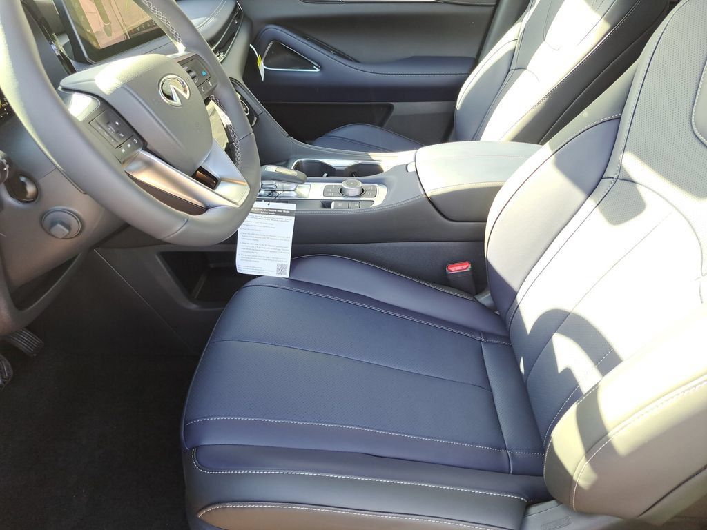 Used 2026 INFINITI QX60 Sport w/ Dark Cargo Package AWD/4WD image 12