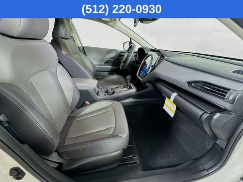 Used 2025 Subaru Crosstrek 2.0i Premium image 34