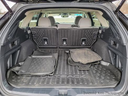 Used 2021 Subaru Outback Premium w/ Popular Package #1 image 28