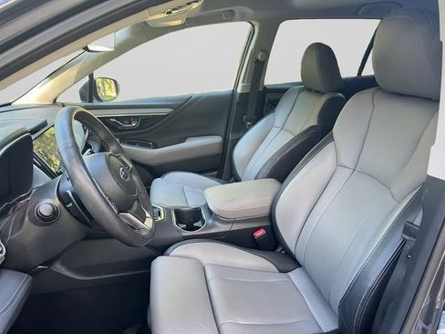 Used 2025 Subaru Outback Limited w/ Popular Package #2 AWD/4WD image 11