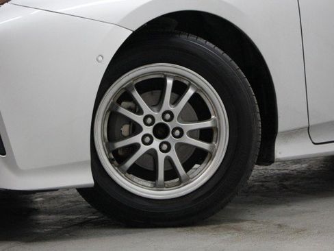 Used 2018 Toyota Prius Two image 3