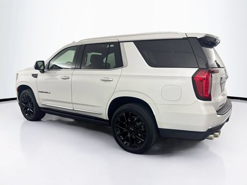Used 2023 GMC Yukon Denali RWD image 7